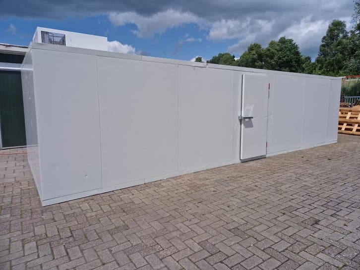 Koelcel 856 x 296 x 212 cm stekker klaar, Zakelijke goederen, Horeca | Keukenapparatuur, Gebruikt, Koelen en Vriezen