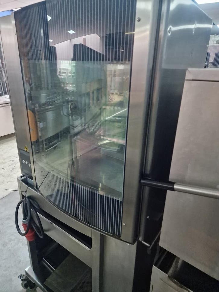 Kippen grill FriJado 400V STG5-P, Articles professionnels, Horeca | Équipement de cuisine, Enlèvement ou Envoi
