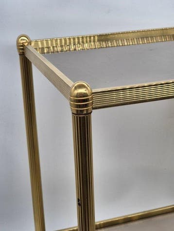 Eleganter Messing-Beistelltisch – Vergoldetes Metall mit