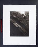 Paul Strand (1890 - 1976) - New York train tracks, 1914/1917
