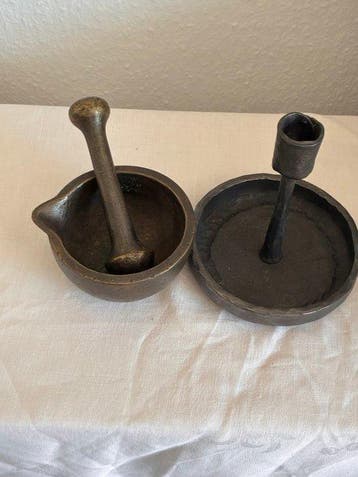 Vijzel (2) - Brons, Messing - 1880/90 + kandelaar, Antiek en Kunst