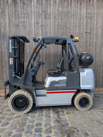 Heftruck - Nissan UG1D2A32LQ - 3,2ton, Zakelijke goederen, 3000 tot 4000 kg, LPG, Heftruck, Nissan