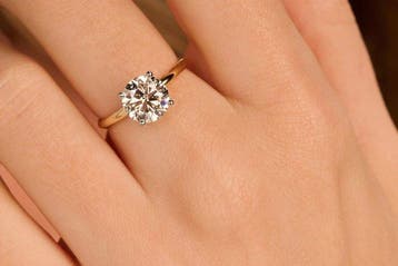 Ring - 14 karaat Geel goud - 2.03ct. tw. Diamant (Lab-grown)