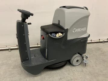 Veiling - Kremer zitschrobmachine KR-FR70, Nieuw