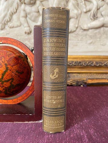 Charles Darwin - Historic Voyage Aboard the H.M.S. Beagle -