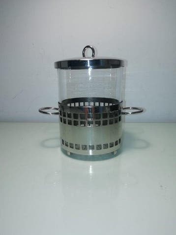 Container - Jugendstil met geometrische geperforeerde grille