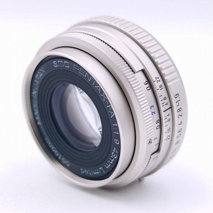 Pentax SMC PENTAX-FA 1:1.9 43mm Limited S/N0010002, TV, Hi-fi & Vidéo, Appareils photo numériques