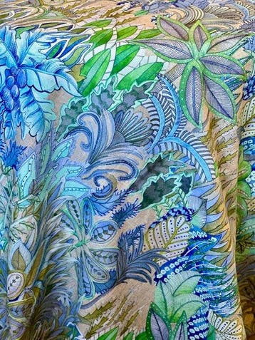 Nappe imprimée à motif végétal pour tables larges. 2,70 x