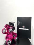 Van Apple - Bandit Bear