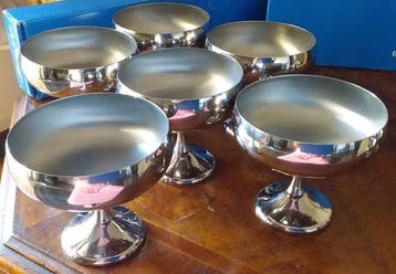 AMC - Service à boisson (12) - Acier, inox - Coupes de, Antiquités & Art
