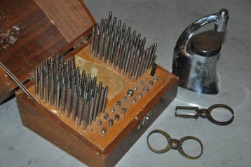 GF - Horlogemakers gereedschap (3) Antiek, Antiek en Kunst