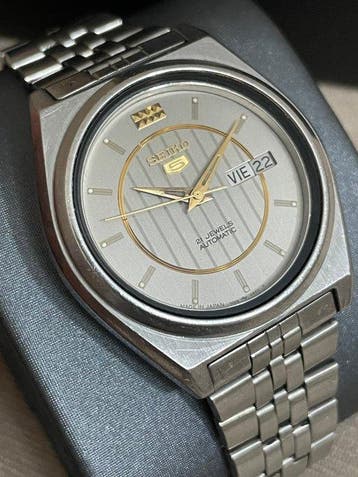 Seiko - 5 7009-876A Automatic 1970-1980 Men