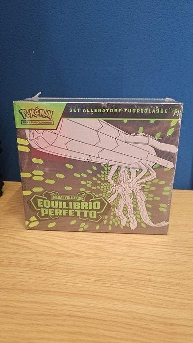 Pokémon - 8 Elite trainer box - Elite trainer box SEALED -, Hobby en Vrije tijd, Verzamelkaartspellen | Pokémon