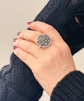 Bibigi - Ring - 18 karaat Witgoud - 2.49ct. tw. - Witte en