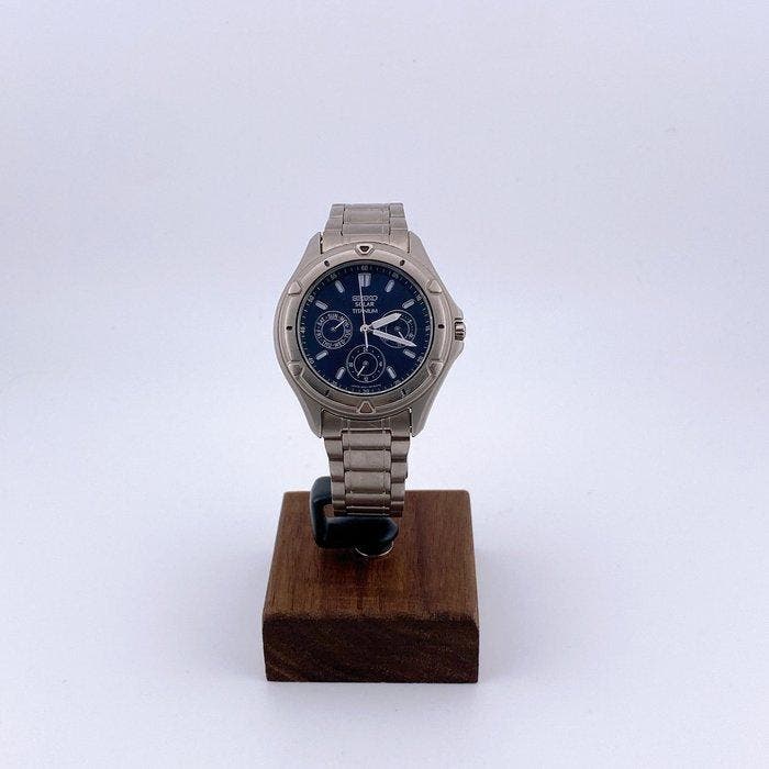 Seiko - Solar Titanium - Sans prix de réserve - 5K23-0A10 -, Bijoux, Sacs & Beauté, Montres | Anciennes | Antiquités