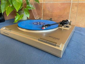 Marantz - TT-130 Halfautomatische riemaandrijving