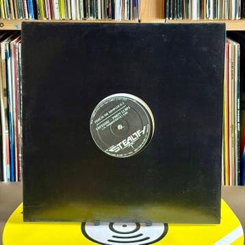 Various - Stealth The Sampler V.2, Verzenden