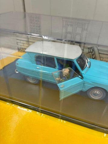 collection Hachette 1/24 - Voiture miniature - N°18 - lAmi