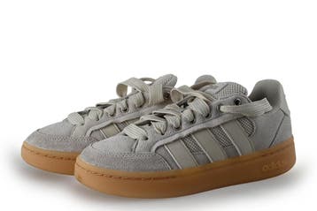 Adidas Sneakers in maat 38 Beige, Beige, Zo goed als nieuw, Sneakers, Verzenden