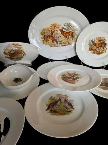Société Royale de Porcelaine Française à la fleur de Lys en