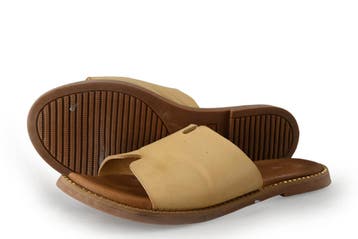 Tamaris Slippers in maat 38 Beige, Verzenden, Slippers
