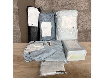 Veiling - Mixpartij Ongeopende DHL Pakketten uit China #26, Zakelijke goederen, Stock en Retail | Partijen goederen