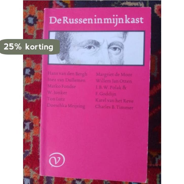 De Russen in mijn kast 9789028207639 Hans Van den Bergh, Boeken, Romans, Gelezen, Verzenden