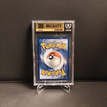 Pokémon - 1 Graded card - Mesprit 204 - Beckett 9.5 -