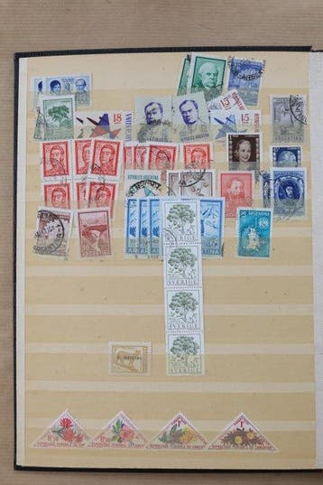 Monde 1899/1990 - Lot comprenant 1 ancien album de tirages +