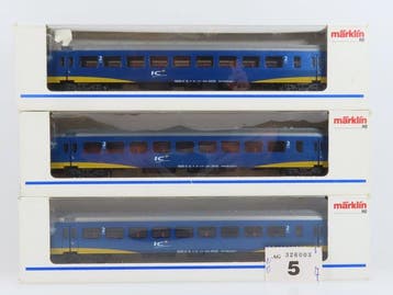 Märklin H0 - 42642 - Wagon de passagers pour trains