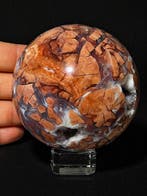 Sphère d’agate coton-barbe à papa avec druses scintillantes