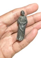 Belangrijke miniatuursculptuur in neogotische stijl –