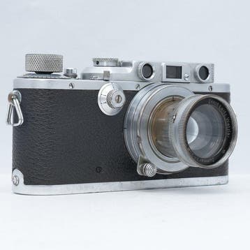Leica IIIb (body no. 314877) with Summar 5cm f/2 uncoated