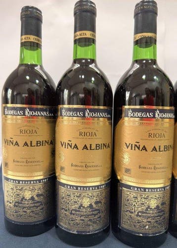 1998 (x2) & 1987 (x4) Bodegas Riojanas, Viña Albina - Rioja, Nieuw