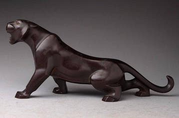Bronze - Komin - Très bel okimono panthère Art Déco, signé.