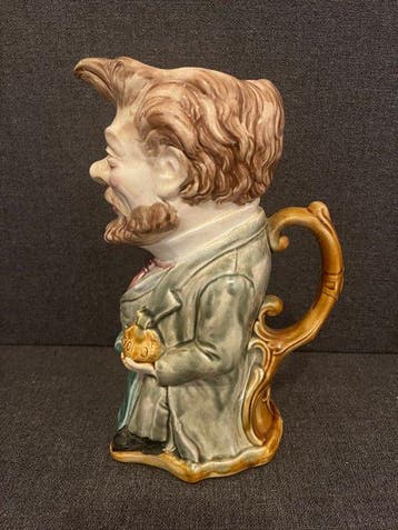 Onnaing - Décanteur - Faience - Barbotine 1900-1920