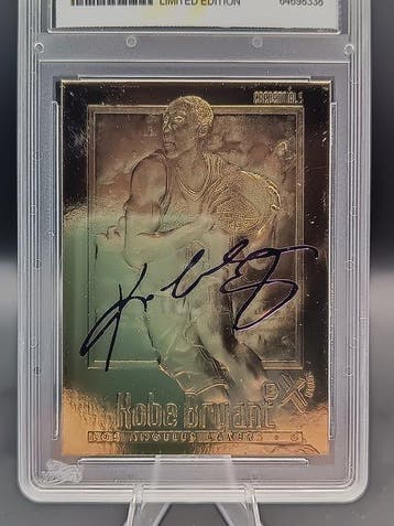 1996/97 Fleer 23KT Gold Kobe Bryant - WCG 10 Graded card