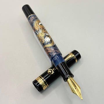 Fountain Pen Revolution (FPR) - Tanoshii Urushi Art, Golden