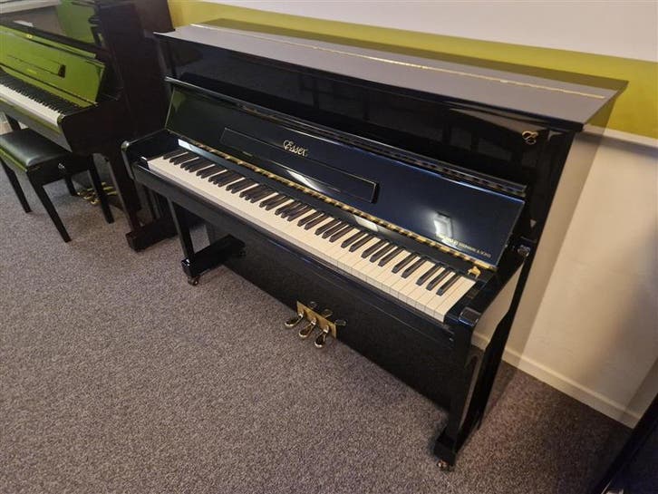 Essex EUP111E (2009), Muziek en Instrumenten, Piano's, Zo goed als nieuw, Verzenden