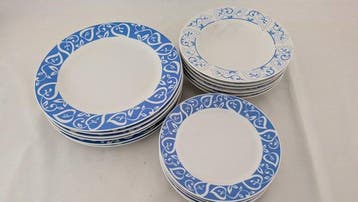 Naj Oleari - Eetservies voor 6 (18) - Porselein