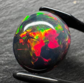 Opaal Cabochon- 2.55 g