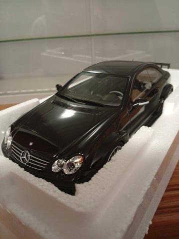 Otto Mobile 1:18 - Modelauto - Mercedes Benz - Mercedes CLK