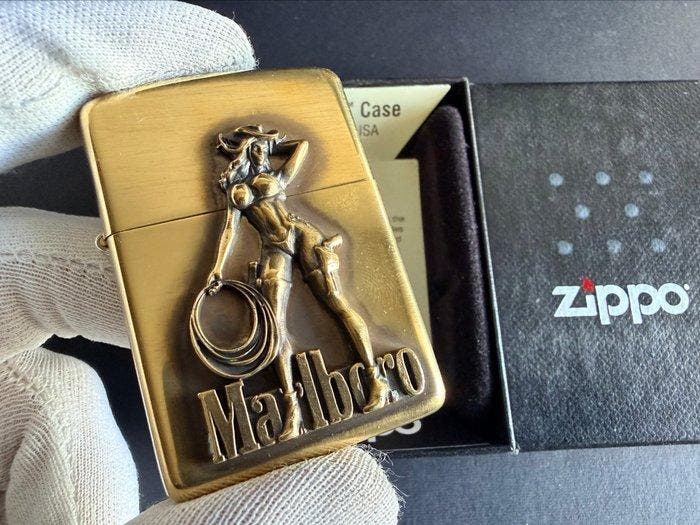 Zippo - Marlboro - Zonder minimumprijs - Zakaansteker -, Verzamelen, Rookartikelen, Aanstekers en Luciferdoosjes