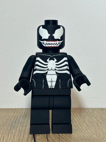 Fait maison - (MOC) Minifigure LEGO grand format (18 cm) –