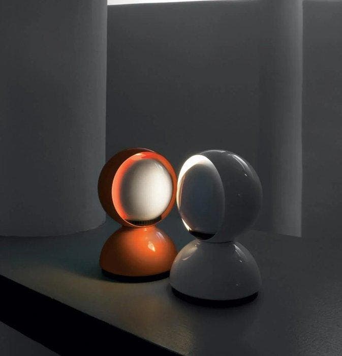 Artemide - Vico Magistretti - Lampe - Éclipse - Acier,, Antiquités & Art, Antiquités | Éclairage
