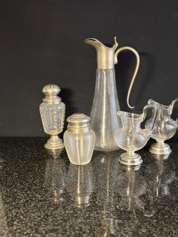 Carafe - verre à fils frison