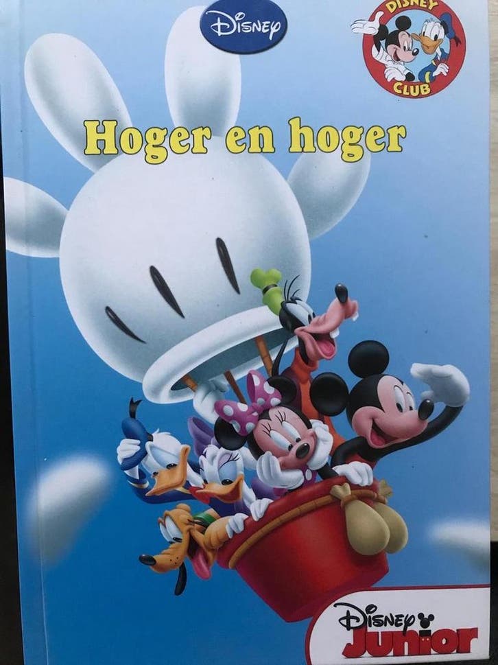 Hoger en hoger (+ CD) / Disney Boekenclub 9789085748663, Boeken, Kinderboeken | Kleuters, Zo goed als nieuw, Verzenden