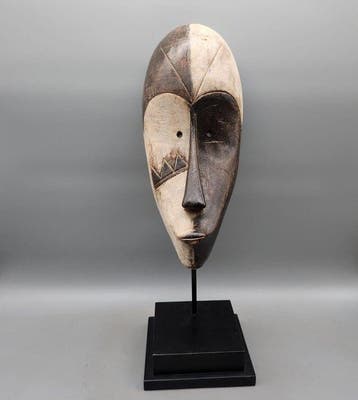 Masker - slagtand - Gabon (Zonder minimumprijs)