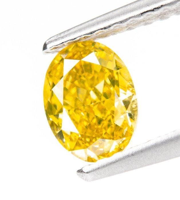 1 pcs Diamant (Natuurlijk gekleurd) - 0.65 ct - Ovaal -, Bijoux, Sacs & Beauté, Pierres précieuses