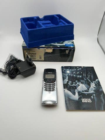 Nokia 8810 - Mobiele telefoon - In originele verpakking, Nieuw
